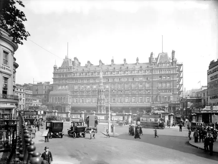 Framed Print : Charing Cross Framed Print : Charing Cross