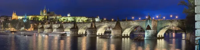 Framed Print : Charles Bridge Framed Print : Charles Bridge