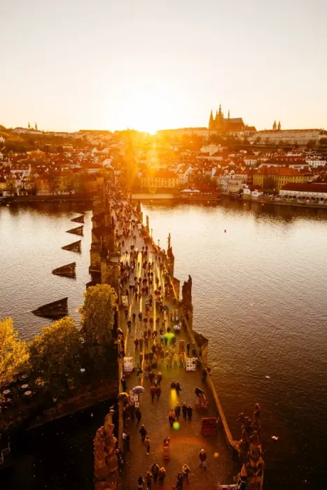 Framed Print : Charles Bridge and Prague skyline seen at sunset, Prague, Czech Republic Framed Print : Charles Bridge and Prague skyline seen at sunset, Prague, Czech Republic