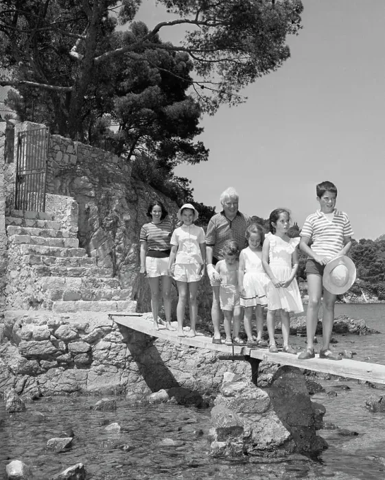 Framed Print : Charles Chaplin Standing with His Family Framed Print : Charles Chaplin Standing with His Family