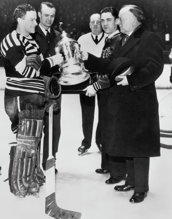 Framed Print : Charles Gardiner Wins Vezina Trophy Framed Print : Charles Gardiner Wins Vezina Trophy