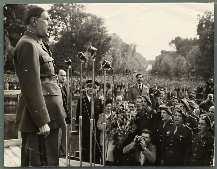 Framed Print : Charles De Gaulle Speaking to Crowd Framed Print : Charles De Gaulle Speaking to Crowd