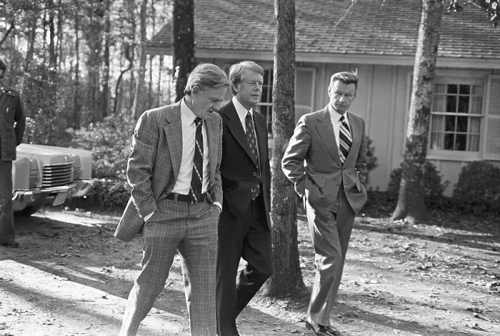 Framed Print : Charles Schultz, Jimmy Carter and Zbigniew Brzezinski Framed Print : Charles Schultz, Jimmy Carter and Zbigniew Brzezinski
