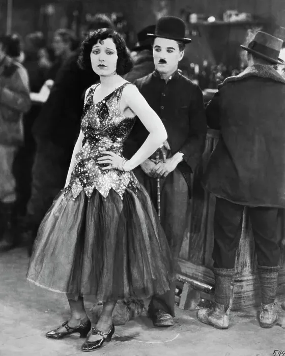 Framed Print : Charlie Chaplin and Georgia Hale in The Gold Rush Framed Print : Charlie Chaplin and Georgia Hale in The Gold Rush