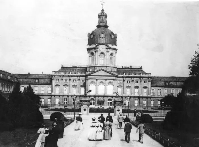 Framed Print : Charlottenburg Palace Framed Print : Charlottenburg Palace