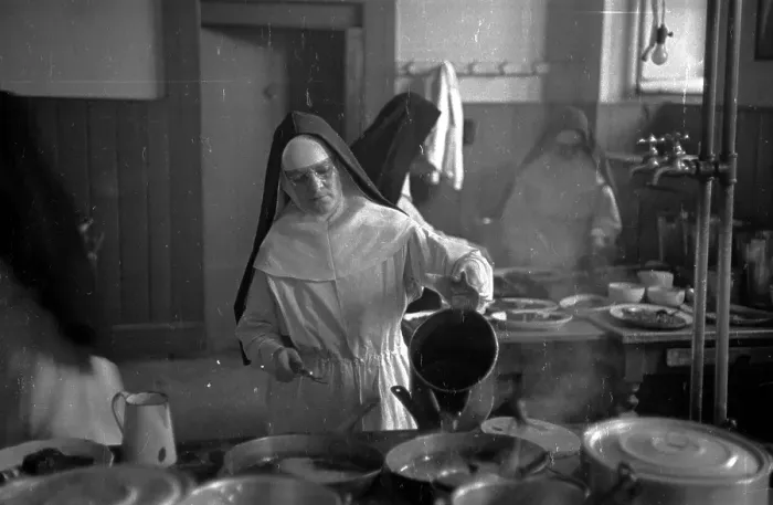 Framed Print : Chef Nun. April 1939: Nuns preparing a meal at Laval University in Quebec Framed Print : Chef Nun. April 1939: Nuns preparing a meal at Laval University in Quebec