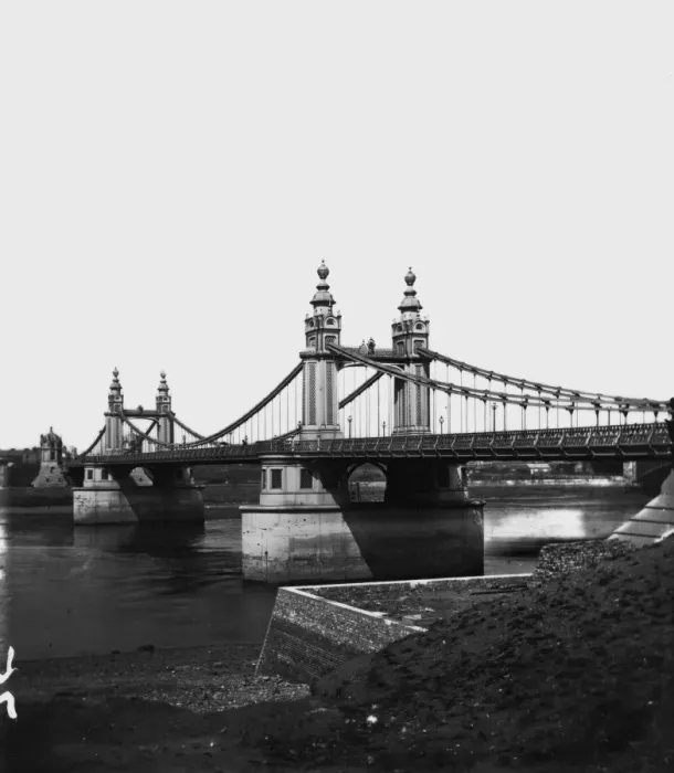 Framed Print : Chelsea Bridge Framed Print : Chelsea Bridge