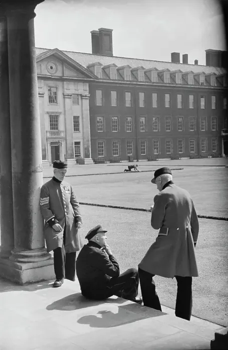 Framed Print : Chelsea Pensioners Framed Print : Chelsea Pensioners