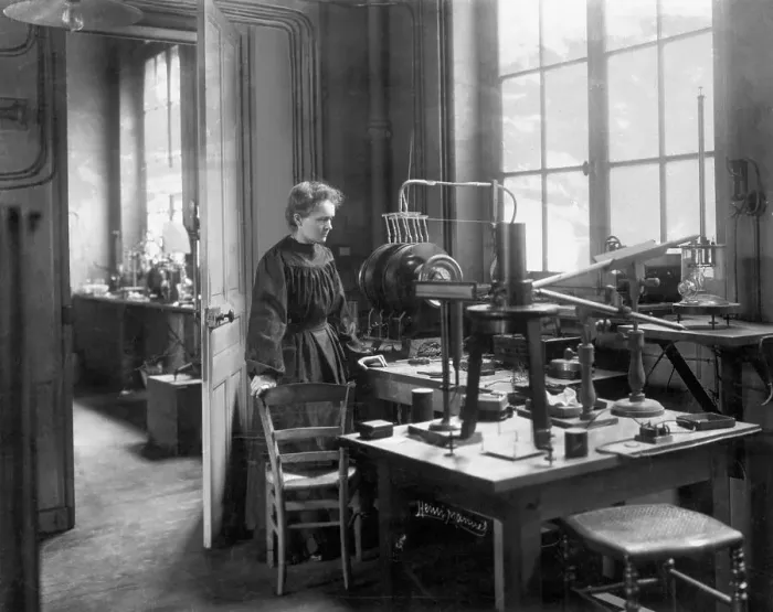 Framed Print : Chemist Marie Curie in Her Laboratory Framed Print : Chemist Marie Curie in Her Laboratory