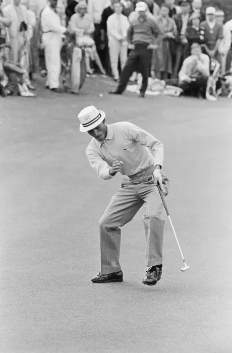 Framed Print : Chi Chi Rodriguez Celebrating on Putting Green Framed Print : Chi Chi Rodriguez Celebrating on Putting Green