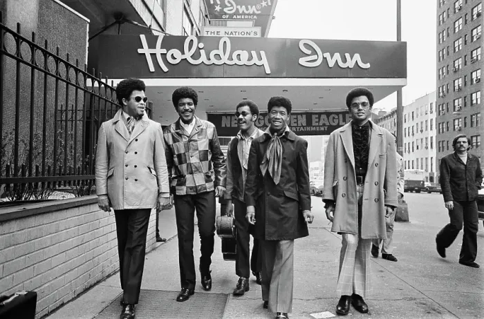 Framed Print : The Chi-Lites Framed Print : The Chi-Lites