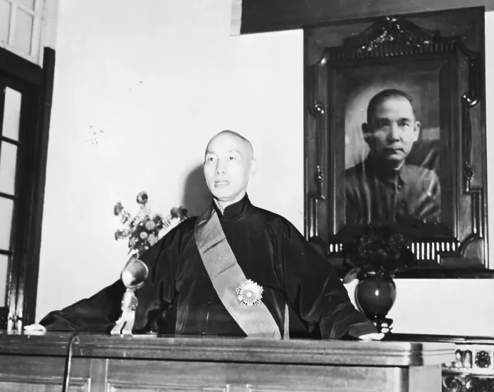 Framed Print : Chiang Kai-Shek Officiating Ceremony