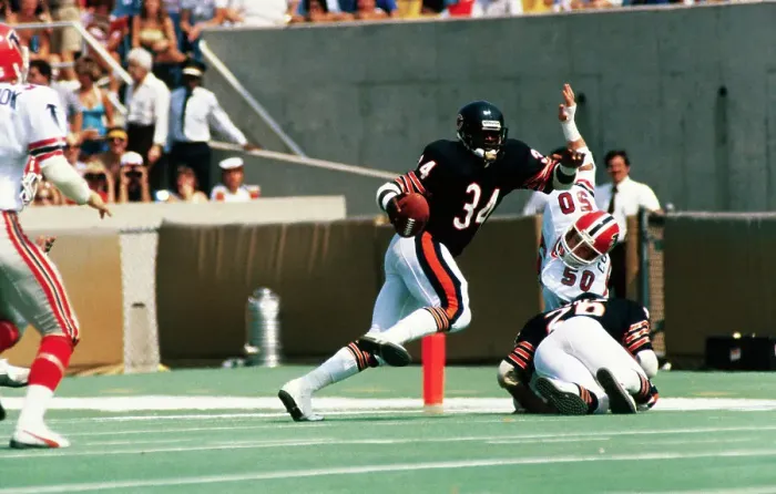 Framed Print : Chicago Bears Walter Payton in Action Framed Print : Chicago Bears Walter Payton in Action