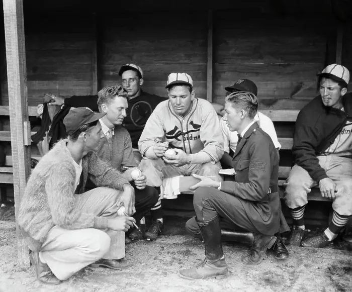 Framed Print : Chicago Cubs Pitcher Dizzy Dean Signing Baseballs Framed Print : Chicago Cubs Pitcher Dizzy Dean Signing Baseballs