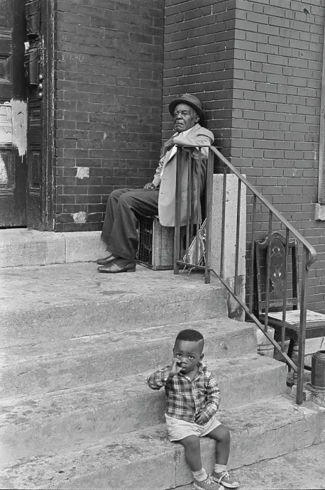 Framed Print : Chicago Doorstep Framed Print : Chicago Doorstep