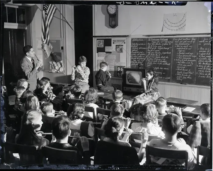 Framed Print : Chidlren Watch Tv In Classroom Framed Print : Chidlren Watch Tv In Classroom