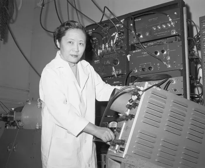 Framed Print : Chien-Shiung Wu in a Laboratory Framed Print : Chien-Shiung Wu in a Laboratory