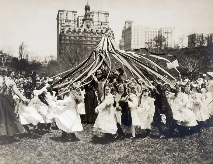 Framed Print : Children Dancing Around Maypole