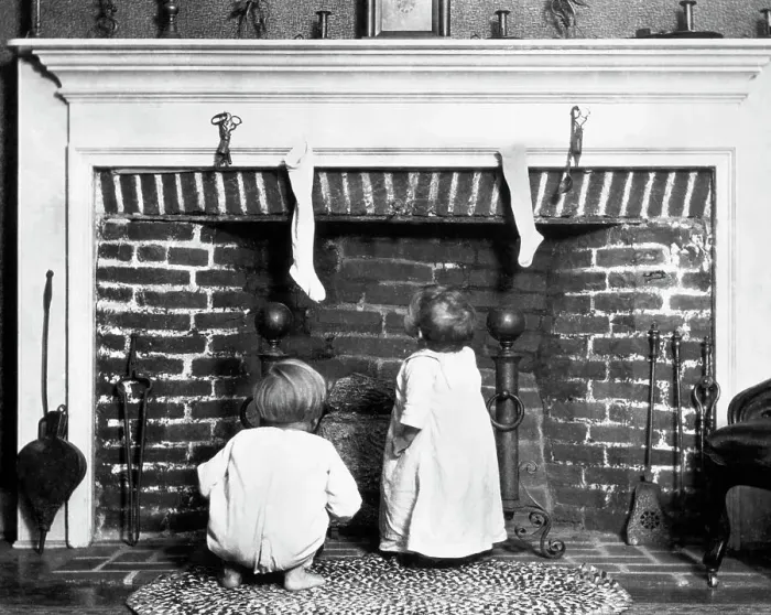 Framed Print : Children at Fireplace Waiting for Santa Framed Print : Children at Fireplace Waiting for Santa