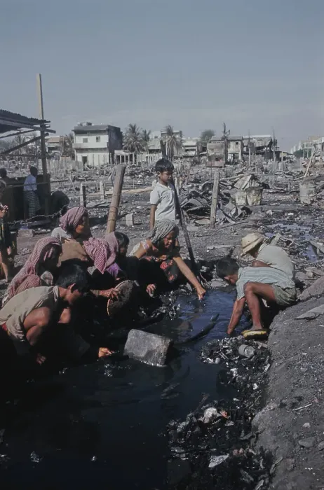 Framed Print : Children In Phnom Penh