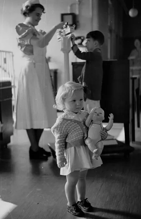 Framed Print : Children's Ward Framed Print : Children's Ward