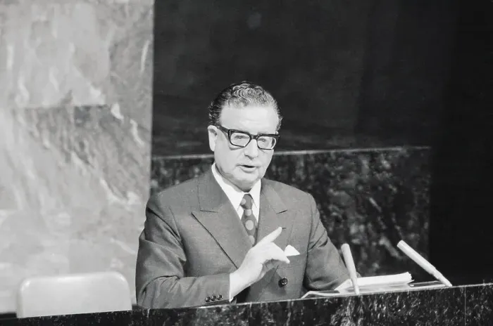 Framed Print : Chile's President Salvador Allende at the UN Framed Print : Chile's President Salvador Allende at the UN