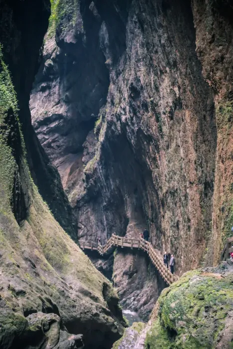Framed Print : China, Chongqing Municipality, Wulong. Natural Rock Bridges Unesco World Heritage site Framed Print : China, Chongqing Municipality, Wulong. Natural Rock Bridges Unesco World Heritage site