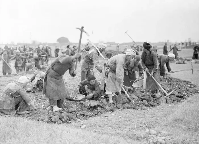 Framed Print : Chinese Construction Workers Building Airfield Using Picks