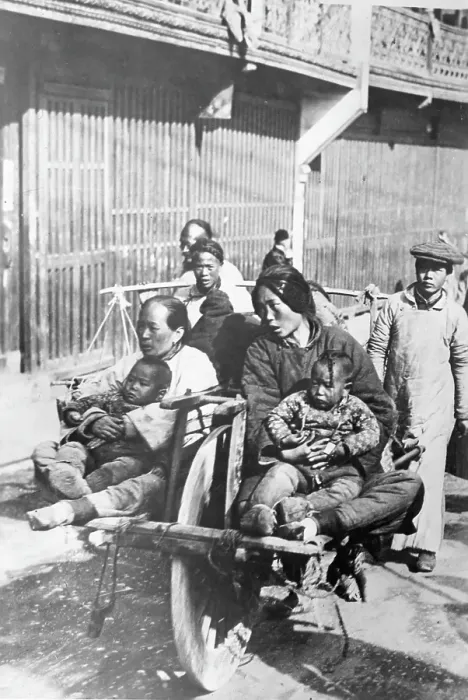 Framed Print : CHINESE PEASANTS Framed Print : CHINESE PEASANTS