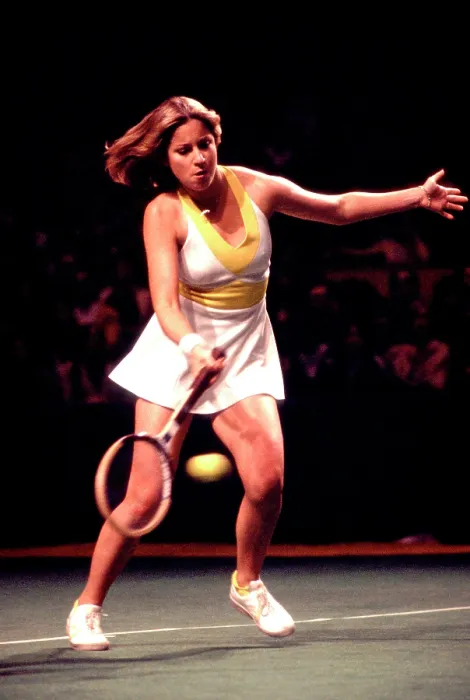 Framed Print : Chris Evert On The Court