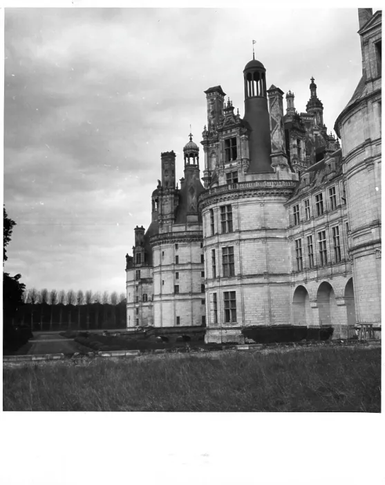 Framed Print : Chteau de Chambord at Chambord, Loir-et-Cher, France Framed Print : Chteau de Chambord at Chambord, Loir-et-Cher, France