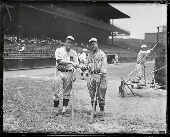 Framed Print : Chuck Klein and Melvin Ott Shaking Hands