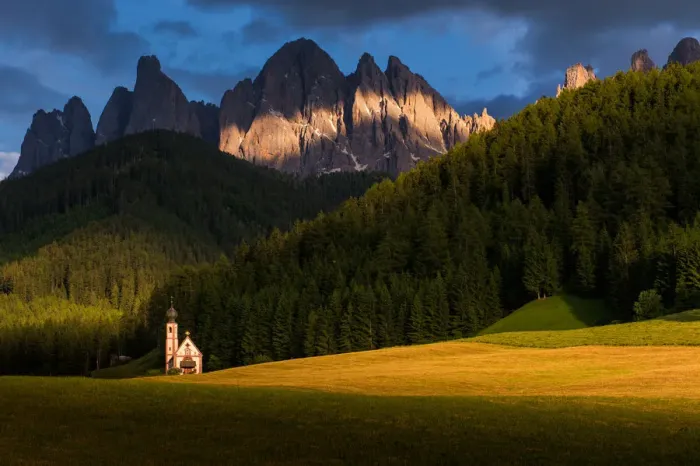Framed Print : Church of Funes Village (Dolomites) Framed Print : Church of Funes Village (Dolomites)
