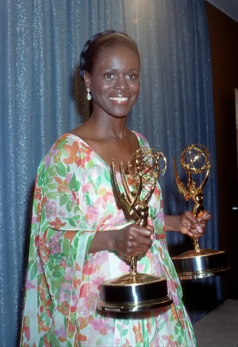 Framed Print : Cicely Tyson With Emmy Awards Framed Print : Cicely Tyson With Emmy Awards