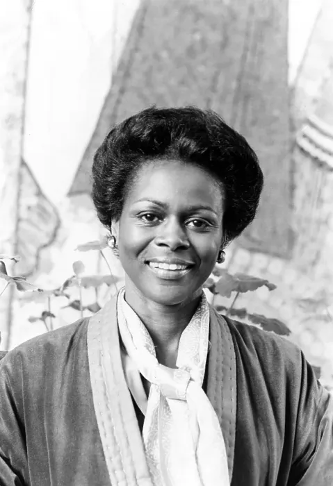 Framed Print : Cicely Tyson Portrait Framed Print : Cicely Tyson Portrait