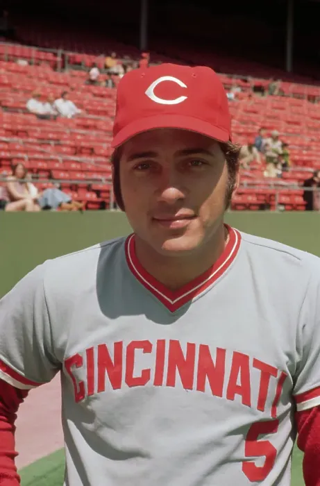 Framed Print : Cincinnati Reds Catcher Johnny Bench Framed Print : Cincinnati Reds Catcher Johnny Bench
