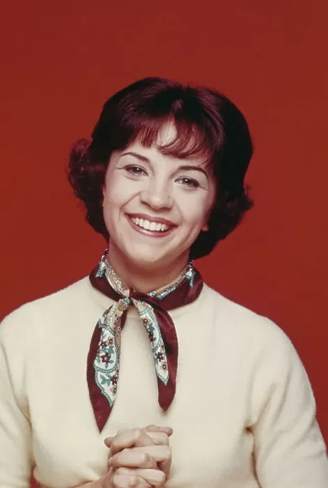 Framed Print : Cindy Williams As Shirley Feeney Framed Print : Cindy Williams As Shirley Feeney