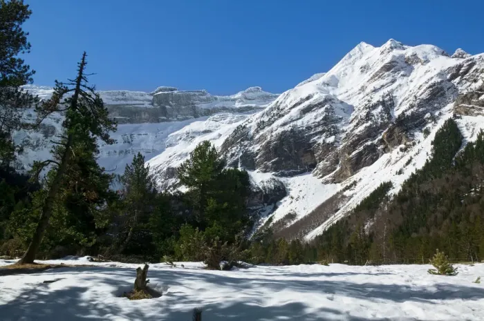 Framed Print : Cirque Of Gavarnie, Hautes Pyrenees, France