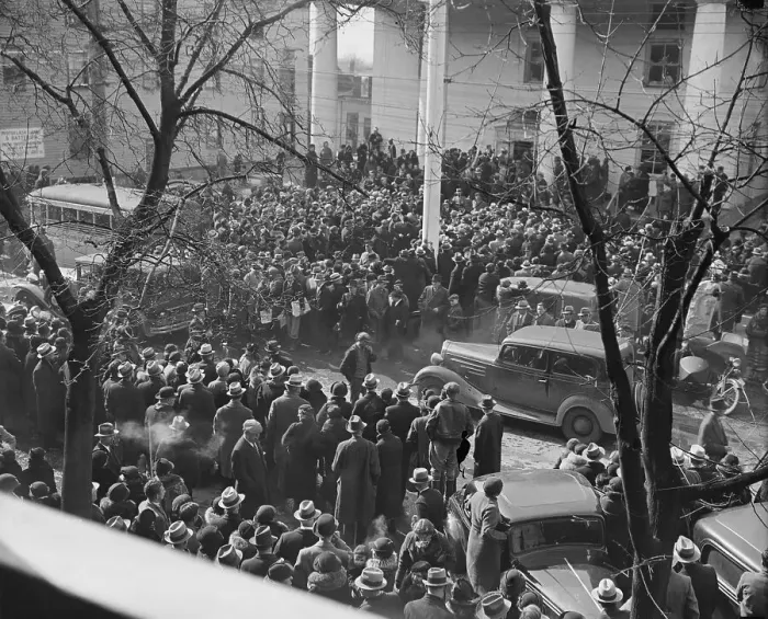 Framed Print : Citizens Gathered Outdoors at Lindbergh Trial Framed Print : Citizens Gathered Outdoors at Lindbergh Trial