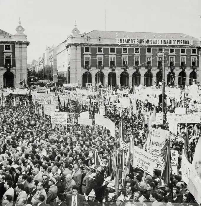Framed Print : Citizen's Protesting Outside the Praca do Comercio Building Framed Print : Citizen's Protesting Outside the Praca do Comercio Building