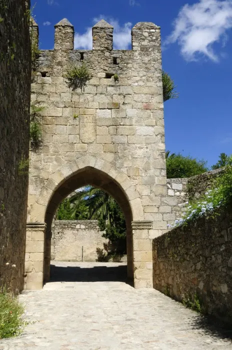 Framed Print : City wall and gate in the historic city of Trujillo, Extremadura, Spain, Europe Framed Print : City wall and gate in the historic city of Trujillo, Extremadura, Spain, Europe