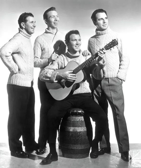 Framed Print : The Clancy Brothers and Tommy Makem Framed Print : The Clancy Brothers and Tommy Makem