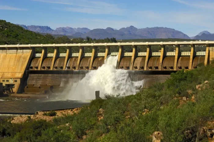 Framed Print : Clanwilliam Dam on the Olifants River with open flood gates, Clanwilliam, Western Cape, South Africa, Africa Framed Print : Clanwilliam Dam on the Olifants River with open flood gates, Clanwilliam, Western Cape, South Africa, Africa