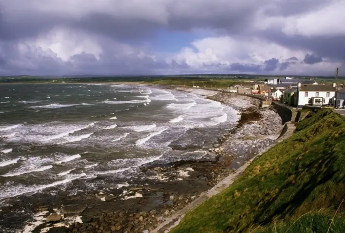 Framed Print : Co Clare, Lahinch Beach, Ireland Framed Print : Co Clare, Lahinch Beach, Ireland