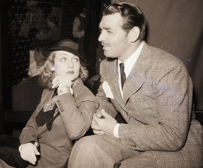 Framed Print : Clark Gable Seated by Carole Lombard Framed Print : Clark Gable Seated by Carole Lombard