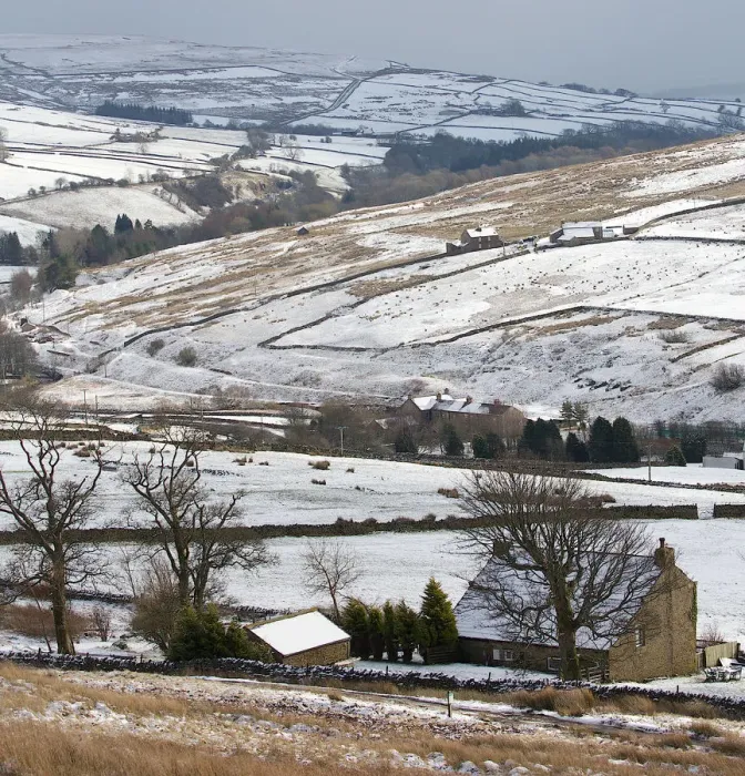 Framed Print : Classic Winter Scene in Northern England Framed Print : Classic Winter Scene in Northern England