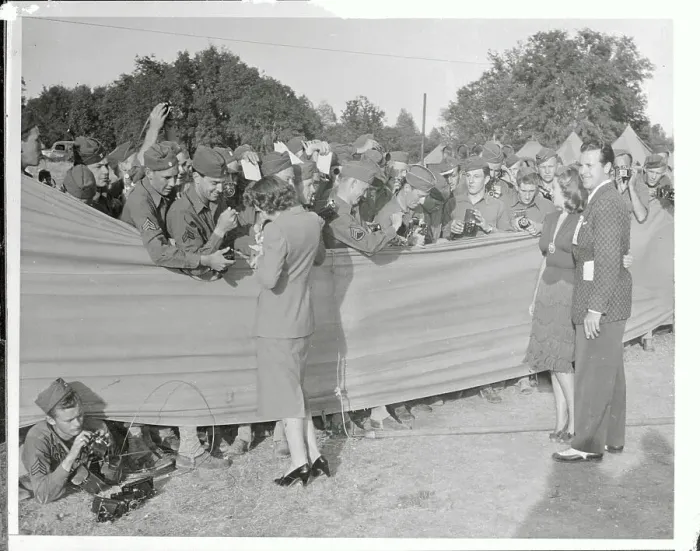 Framed Print : Claudette Colbert Signing Autographs for Soldiers Framed Print : Claudette Colbert Signing Autographs for Soldiers