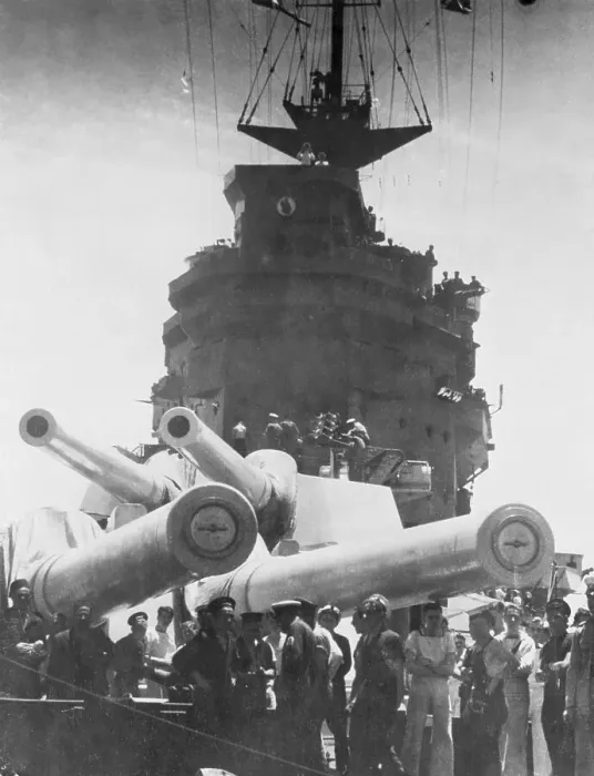 Framed Print : Clearance Officials Underneath Large Guns of British Vessel Framed Print : Clearance Officials Underneath Large Guns of British Vessel