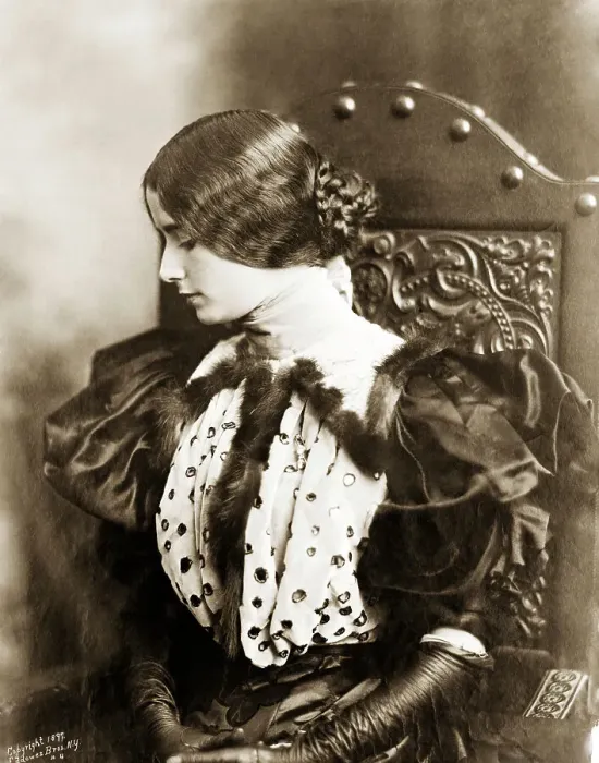Framed Print : Cleo De Merode Famed Actress 1897 Framed Print : Cleo De Merode Famed Actress 1897