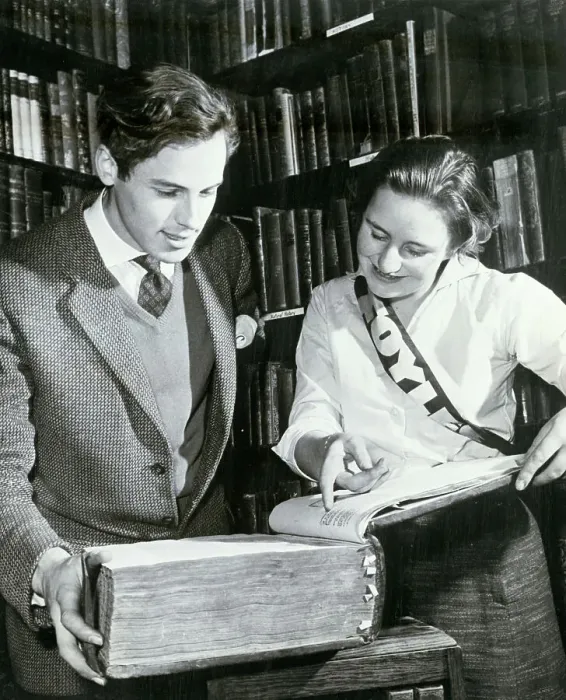 Framed Print : Clerk and Customer at Foyle's Booksellers Framed Print : Clerk and Customer at Foyle's Booksellers